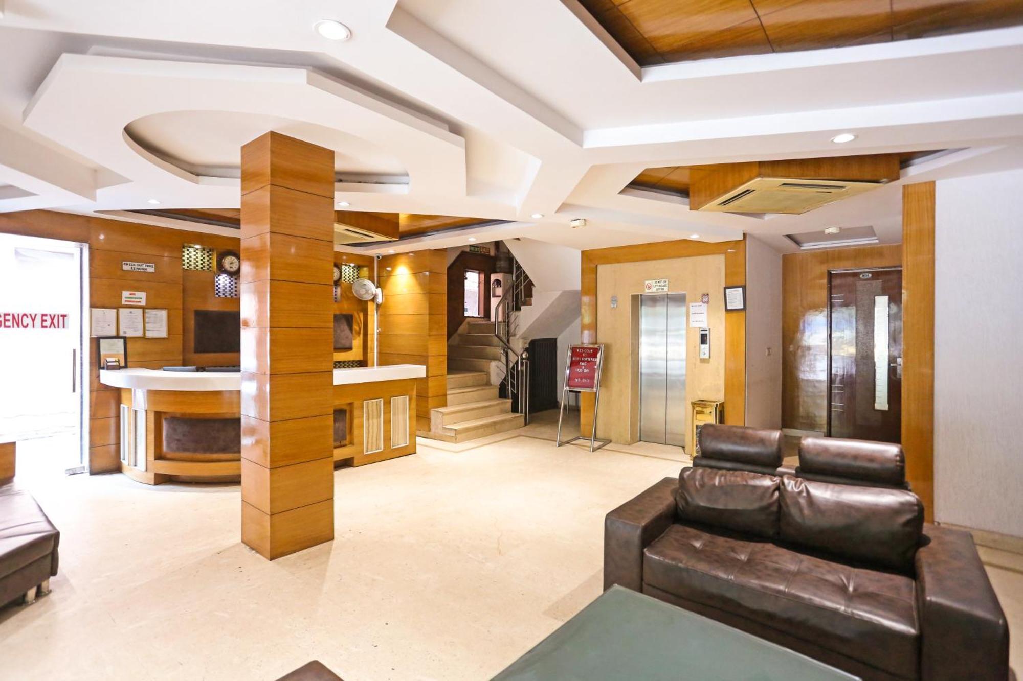 Hotel Silky Palace Near Igi Airportt New Delhi Exterior photo